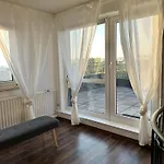 Apartamento Maisonette Penthouse Laatzen - 5 Min To Messe Hanóver