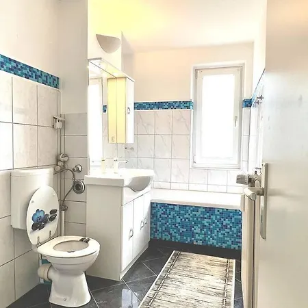 アパート Maisonette Penthouse Laatzen - 5 Min To Messe