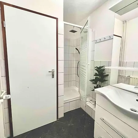 Maisonette Penthouse Laatzen - 5 Min To Messe アパート ハノーファー