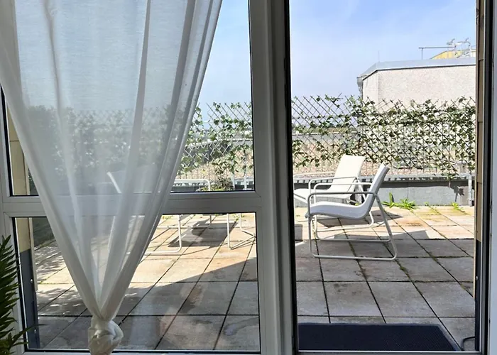 Maisonette Penthouse Laatzen - 5 Min To Messe הנובר